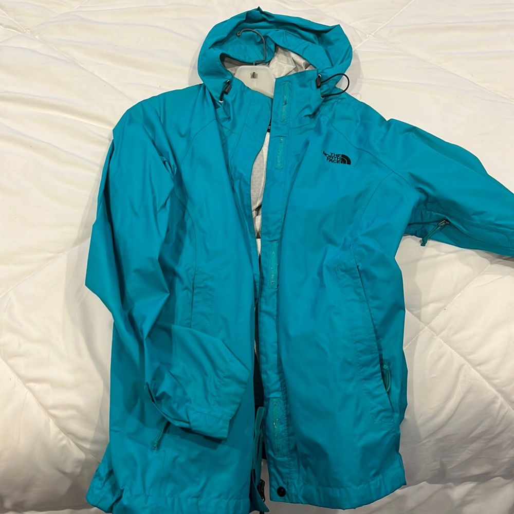 COPY - North face rain jacket! Barely worn!